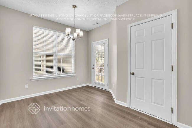 Foto del edificio - 4904 Heritage Cir