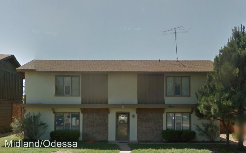 Primary Photo - 4303 W Dengar Ave