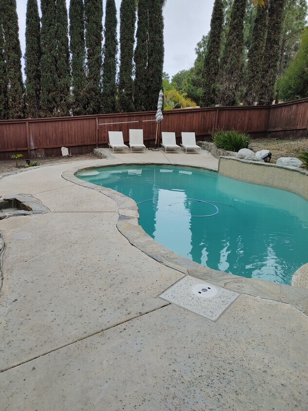 Primary Photo - 2207 Alga Rd