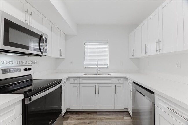 Foto del edificio - 1447 NW 101st St