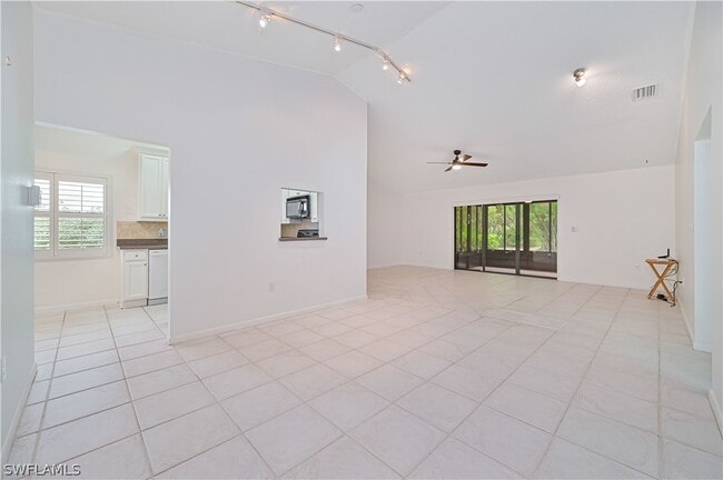 Building Photo - 13232 Tall Pine Cir