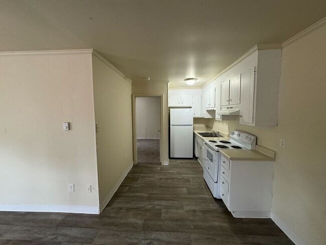 Building Photo - 2576 Alcott Rd