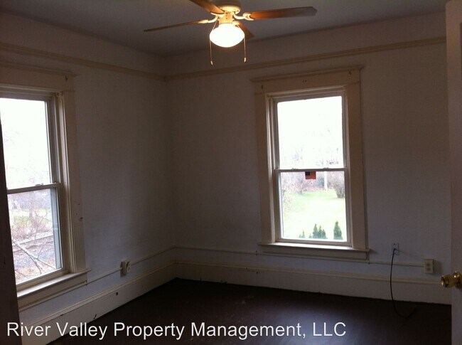 Foto del edificio - 24 Durkee St