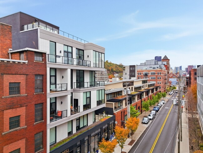 Building Photo - 2554 Smallman St