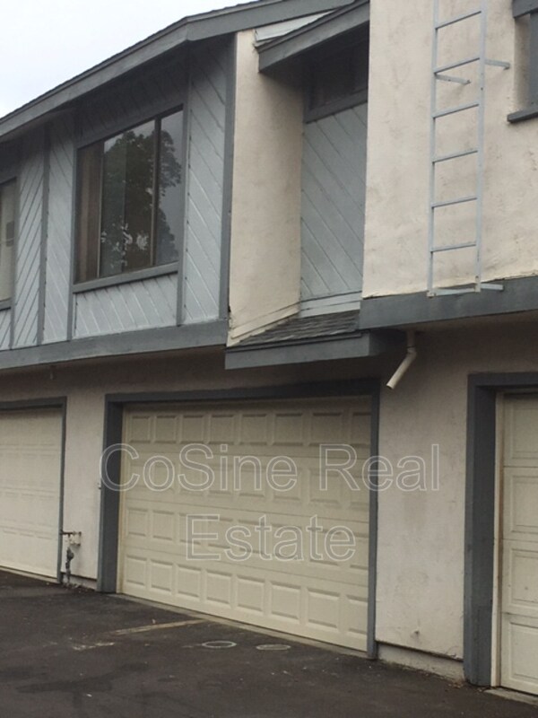 Building Photo - 2135 E Valley Pkwy