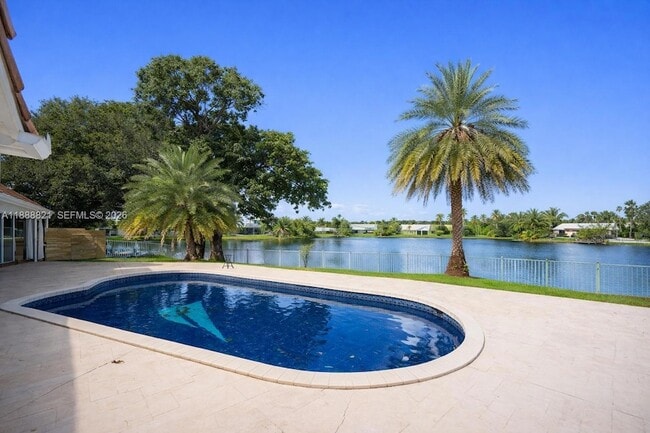 Foto del edificio - 9881 SW 1st Ct