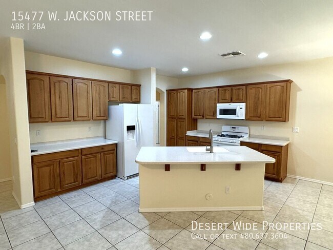 Foto del edificio - 15477 W Jackson St