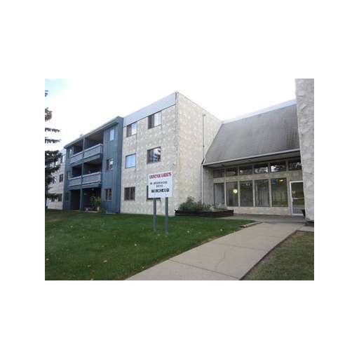 Photo du bâtiment - 80 Brookwood Dr