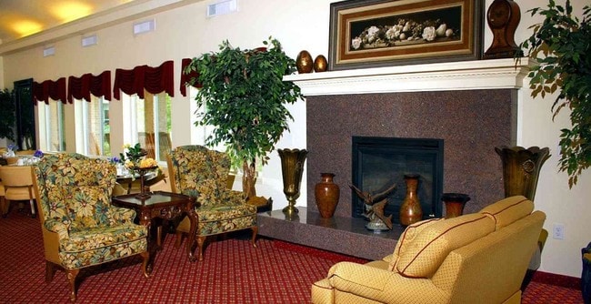Interior Photo - Solstice Senior Living at Columbia
