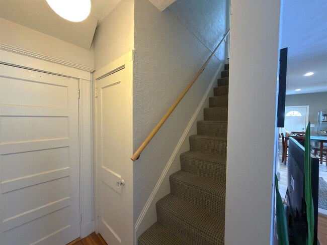 Foto del edificio - 9 Amaranth Ave