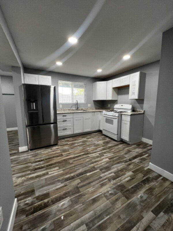 Foto del edificio - 2806 W Melvin St