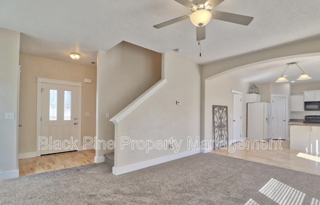 Building Photo - 9773 W Bigwood Dr.
