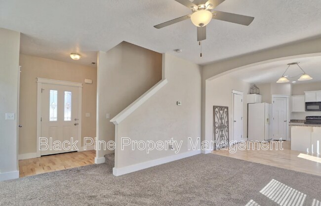 Foto del edificio - 9773 W Bigwood Dr.