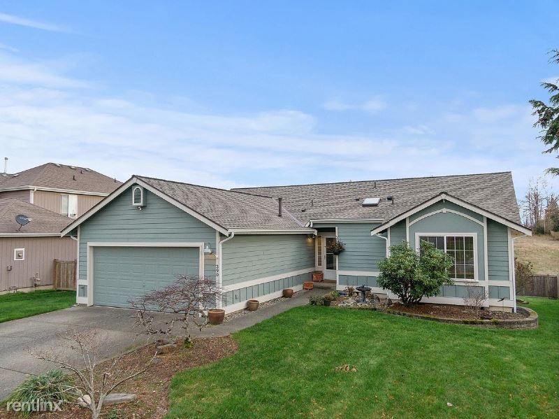 Primary Photo - 3 br, 2 bath House - 390 26th Ave