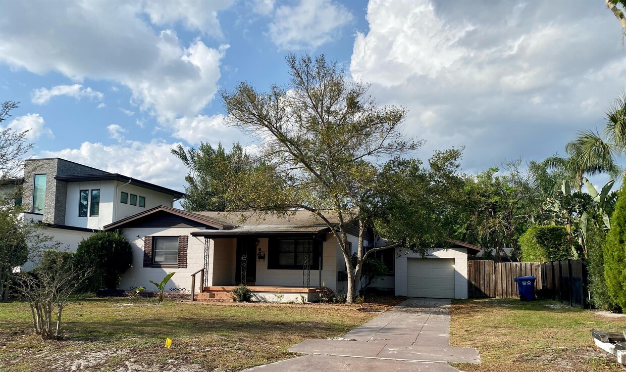 Foto principal - 1671 Dale Ave