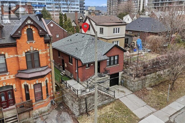 Photo du bâtiment - 129 Jackson St W