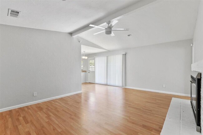 Building Photo - 7213 Winchester Rd