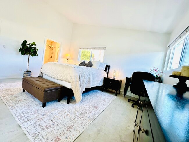Dormitorio principal1.1 - 1307 Aviation Blvd