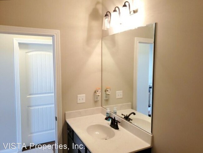 Building Photo - 2 br, 2 bath House - 6605 Villa Spring
