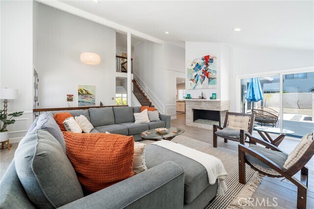 Foto del edificio - 16702 Carousel Ln