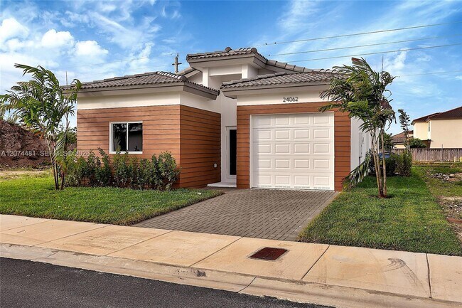 Building Photo - 24062 SW 116th Ct