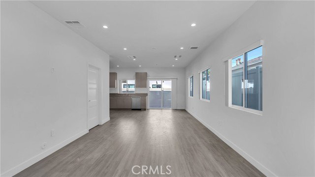 Foto del edificio - 7733 Craner Ave