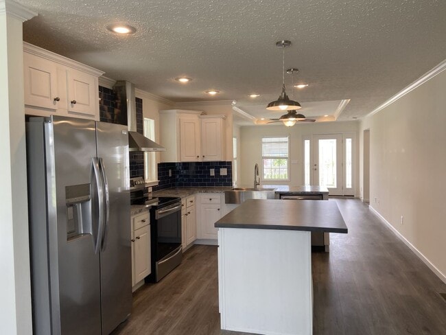 Building Photo - 7300 20th St