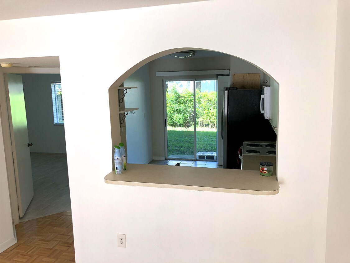 Kitchen - 1261 SE 29th St