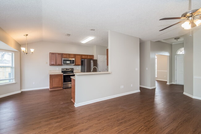 Foto del edificio - 12271 Scotts Cove Trail