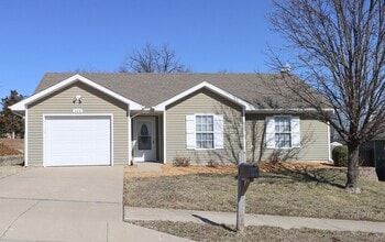 Building Photo - 613 Bear Valley Ct