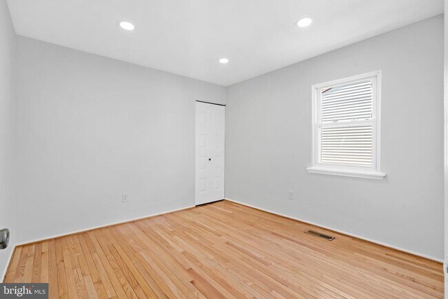 Foto del edificio - 826 Hendrix St