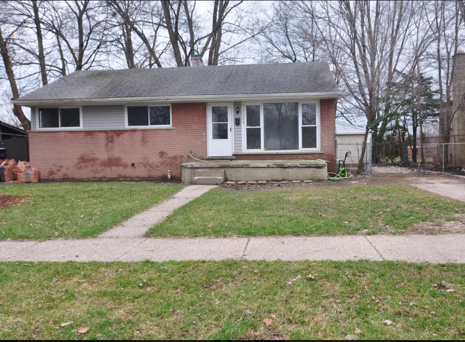 Primary Photo - 1642 Conway Ave