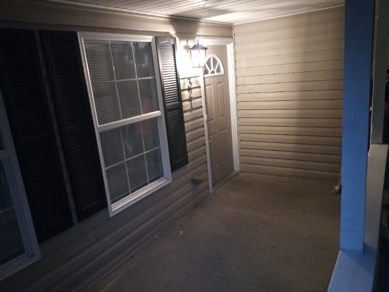 321 Villa Dr, Sellersburg, IN 47172 House for Rent in Sellersburg, IN