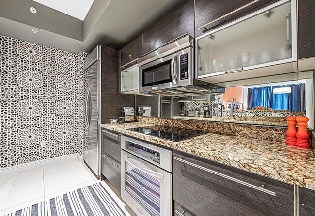 Foto del edificio - 550 Okeechobee Blvd