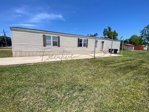 Building Photo - 122 Dennis Ln