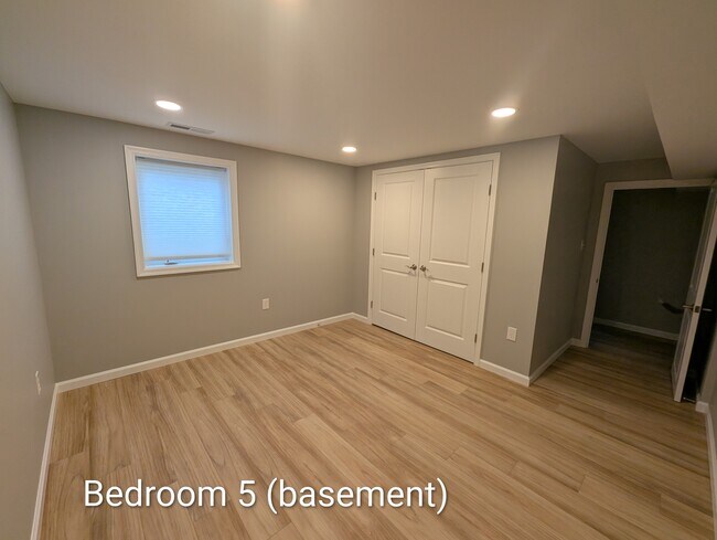 Foto del edificio - 11951 Marmary Rd