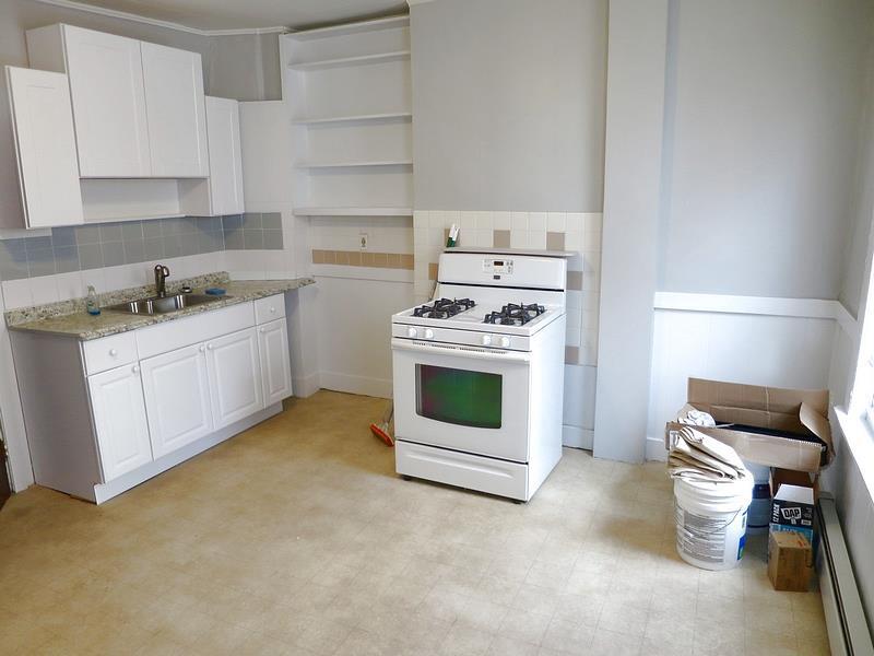 Primary Photo - 21 Bristol St