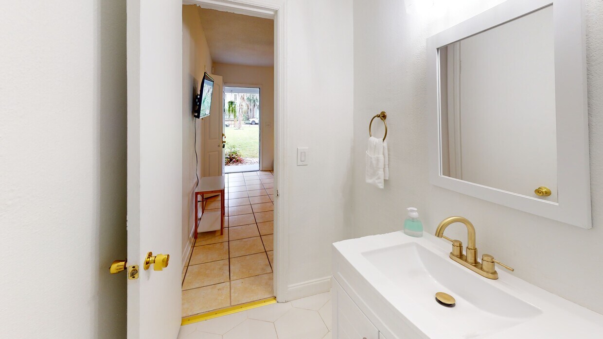 Foto principal - 1242 N Laura St