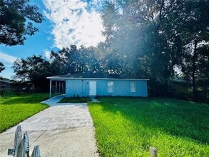 Building Photo - 2927 Dudley Dr