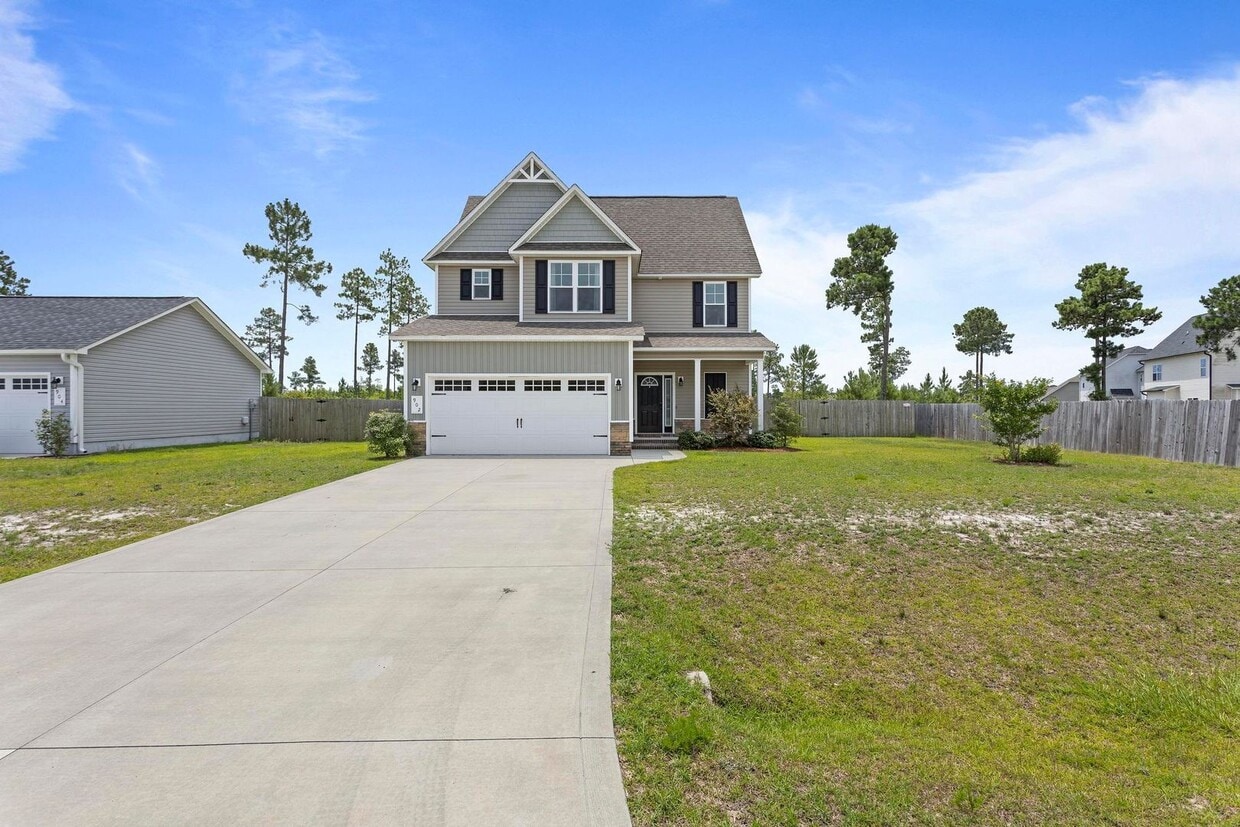 Foto principal - 902 Purvis Ct