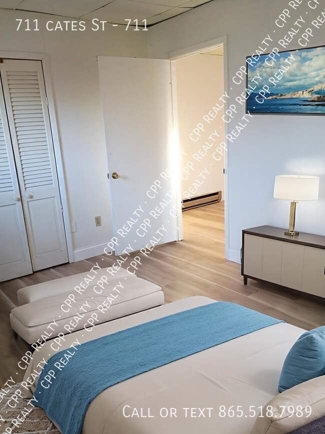 Foto del edificio - 711 Cates St