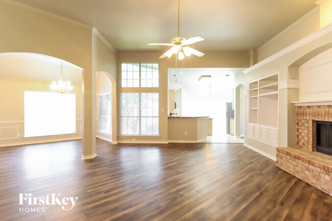 Foto del edificio - 2204 Reedway Ct