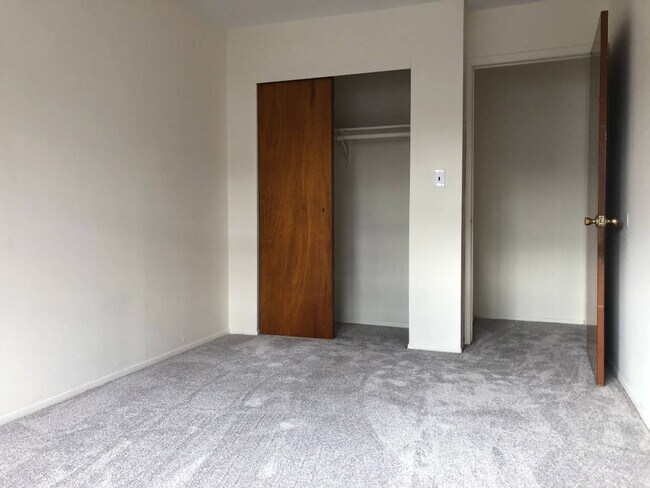 Foto del edificio - 143-20 Sanford Ave