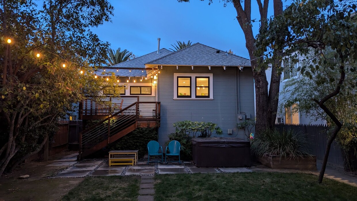 Foto principal - Updated 2bed/bath Midtown home!