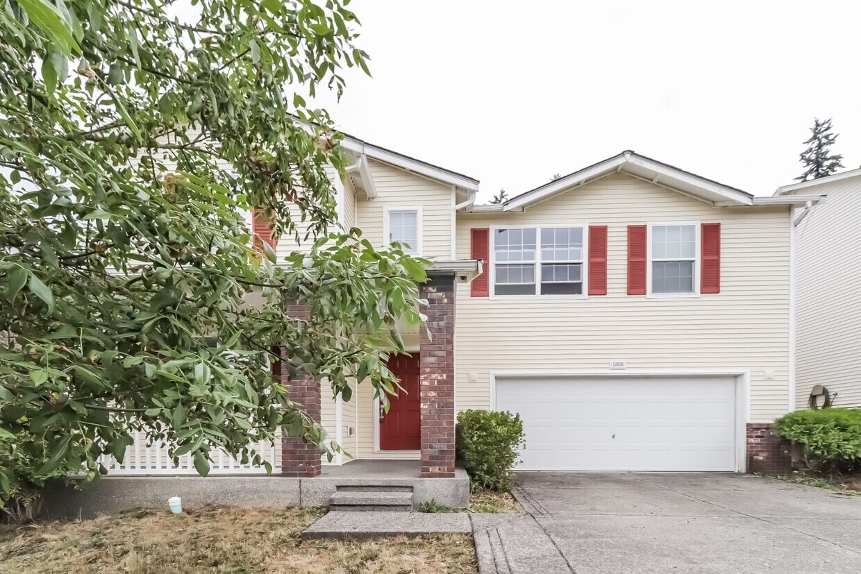 12626 SE 295th St House Rental in Auburn, WA