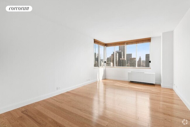 Building Photo - 350 W 50th St