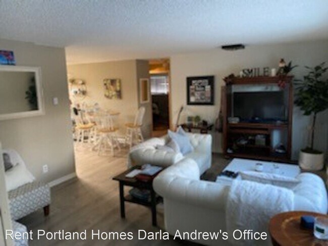 Building Photo - 2 br, 1 bath House - 11940 SW Iron Horse Lane