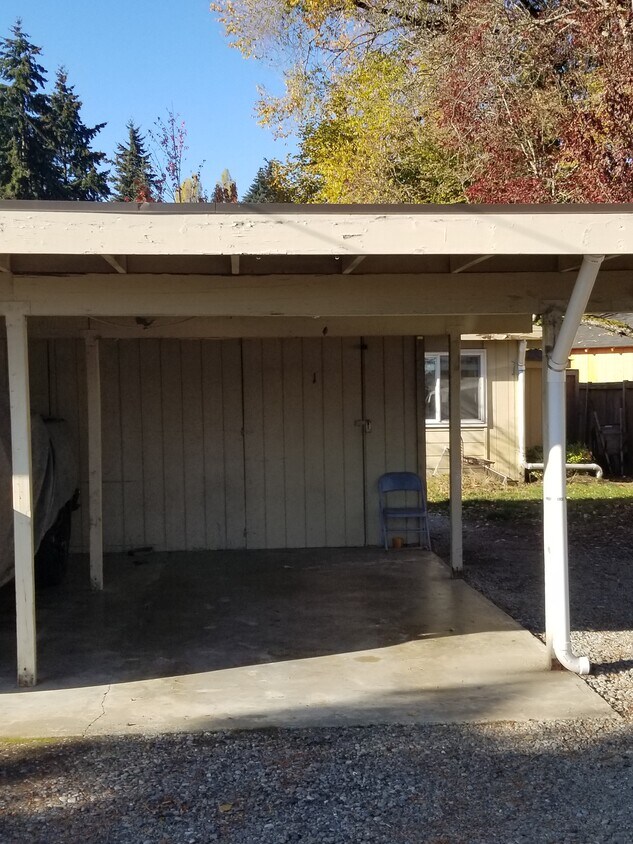 Covered Parking - 14847 8th Ave S