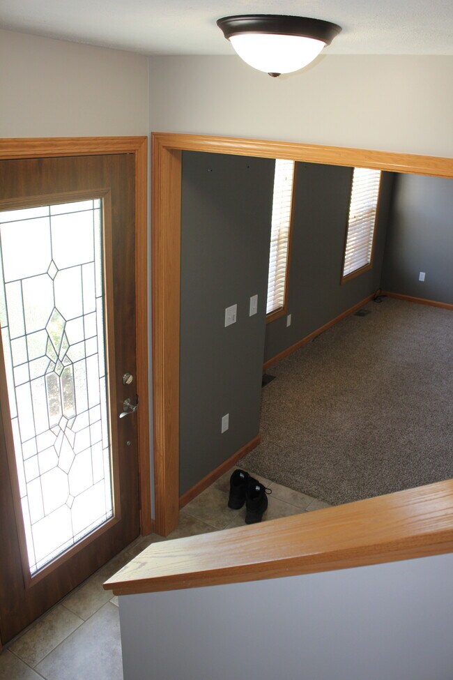 Foto del edificio - 8971 Lonetree Ct NW
