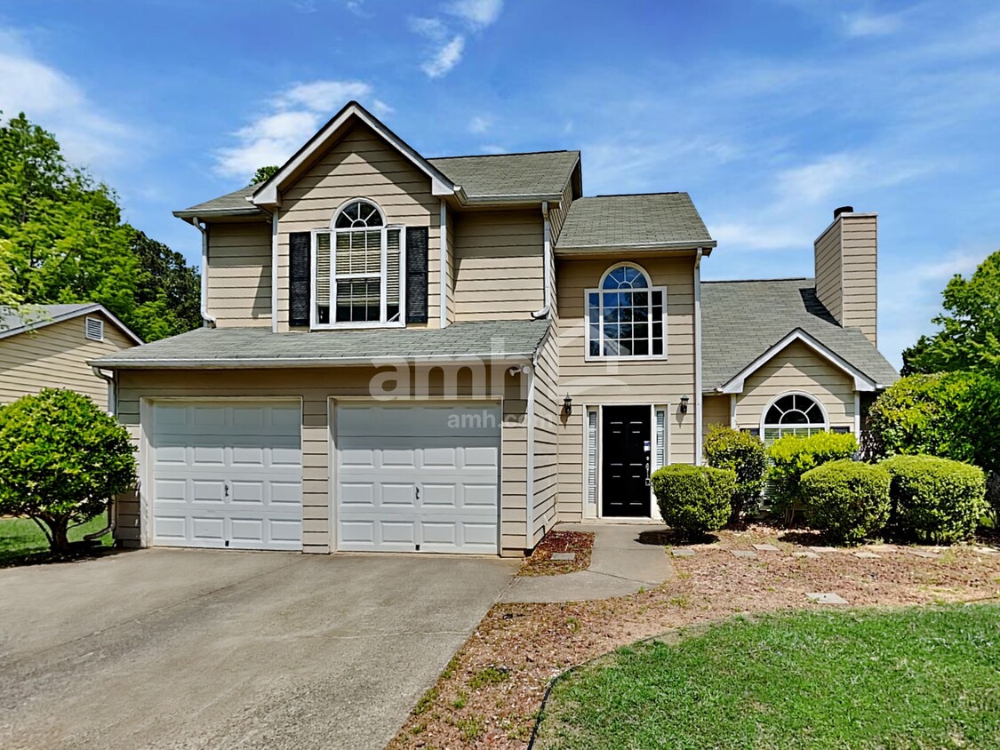 Primary Photo - 3150 Peartree Dr NW